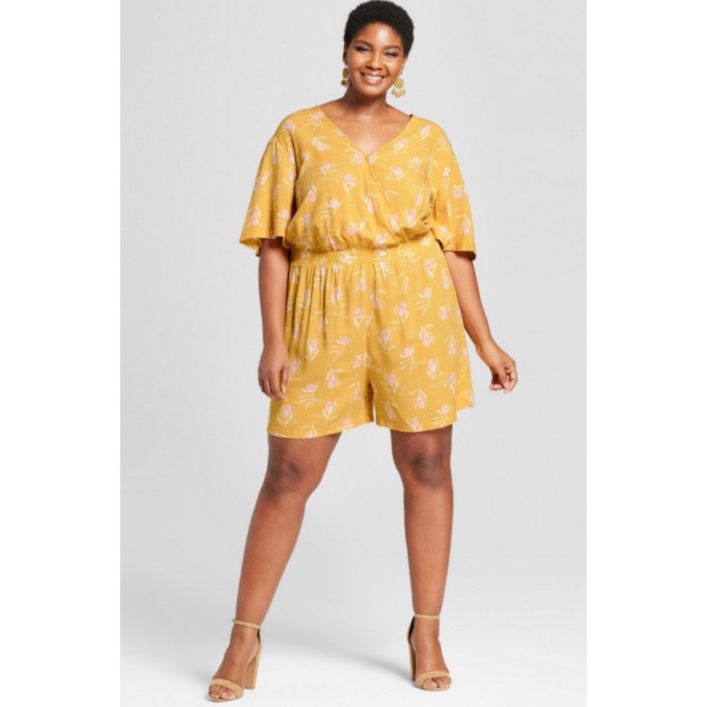 🆕 Ava & Viv Yellow Floral Short Romper 1X 16 NWOT